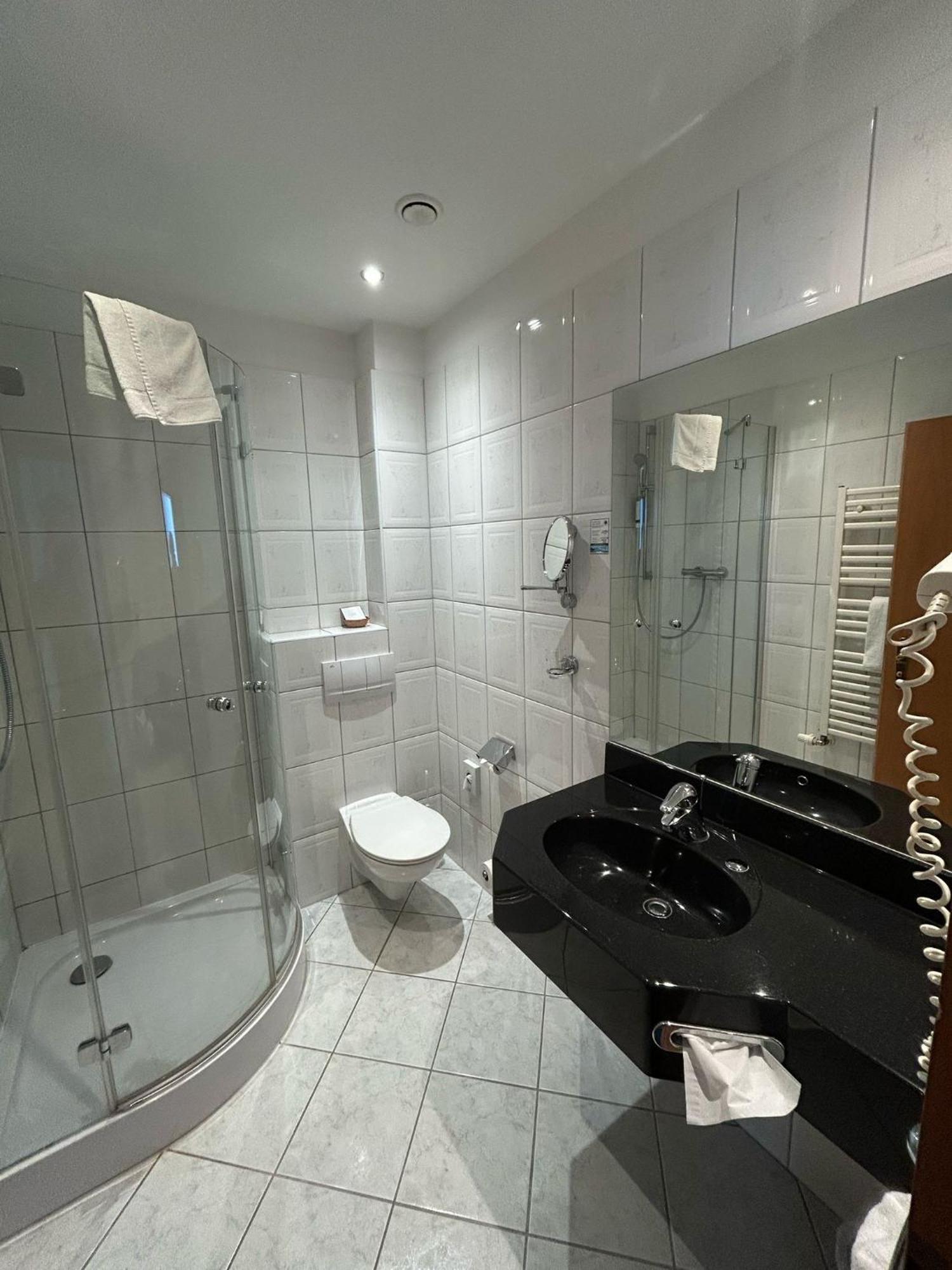 פרנצלאו Hotel Uckermark מראה חיצוני תמונה